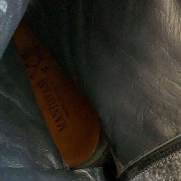 Stuart Weizmann | black leather block heeled boot - Picture 5 of 16